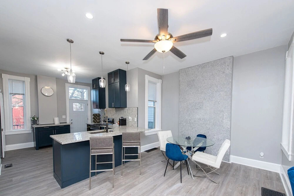 The Incline Suite 2