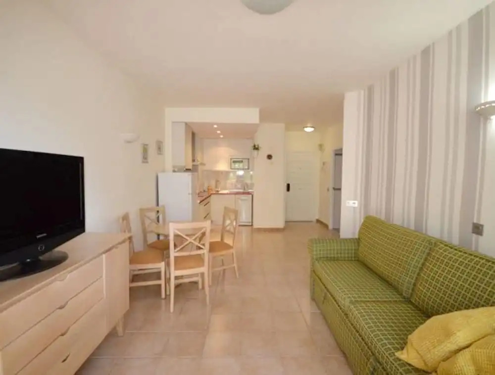 Apartment With one Bedroom in Benalmádena, With Shared Pool and Furnished Terrace