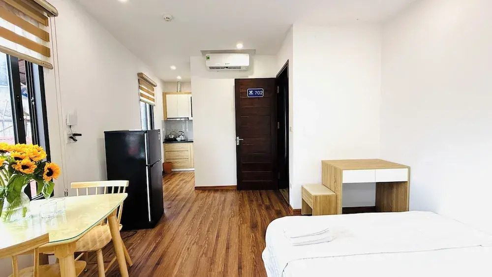 Era Apartment Thinh Hao