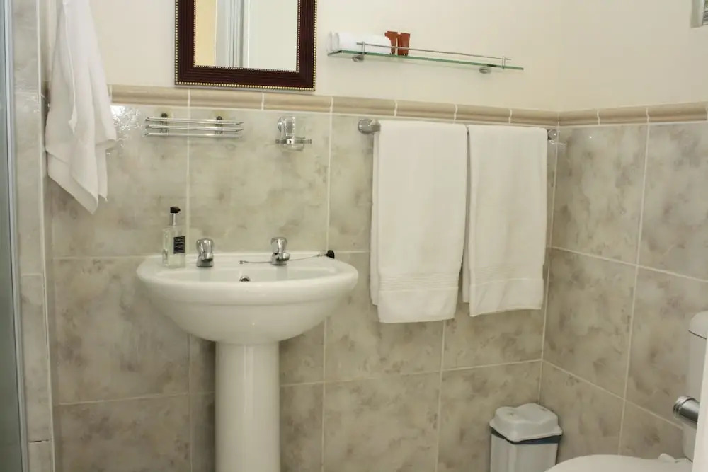 Hilton Guest House