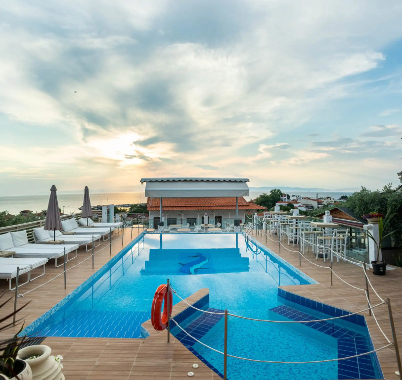 Annys Residences & Suites