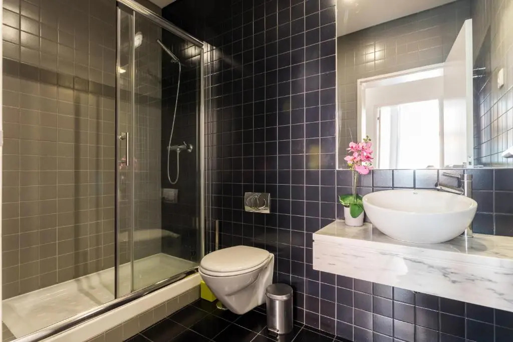 FLH Graça Spacious Flat