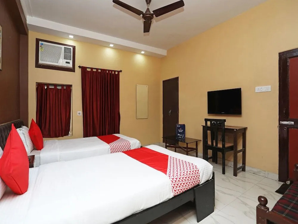 OYO 16616 Springwoods Residency