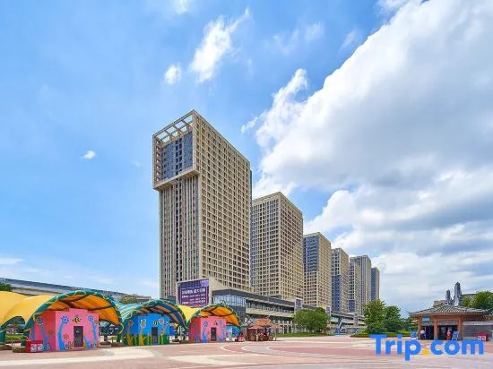 Snow wave Mercure.Snow World at Guangzhou Sunac Tourism and Culture City