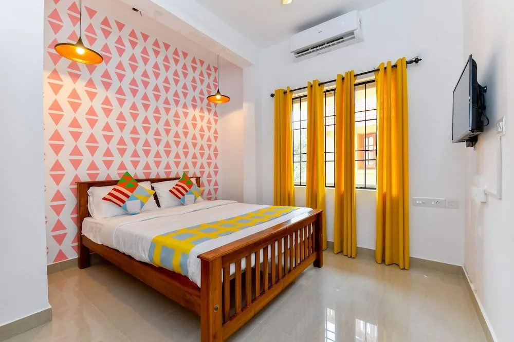 OYO Home 30657 Elegant Stay Near Lulu Mall