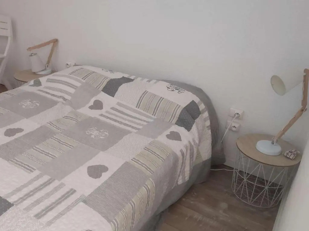 Appartement Cap d'Agde, 2 pièces, 4 personnes - FR-1-607-72