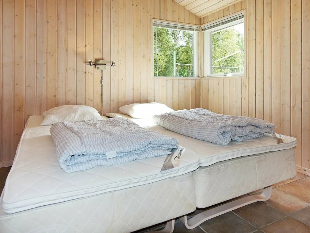 6 person holiday home in Hadsund