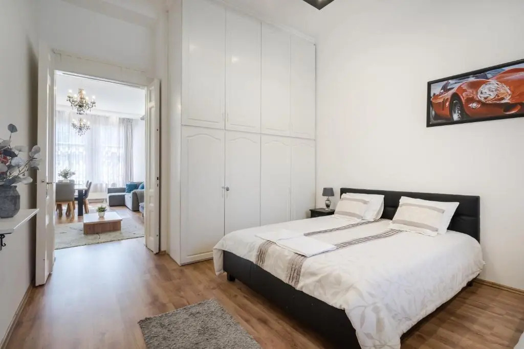 Real Apartments Zichy