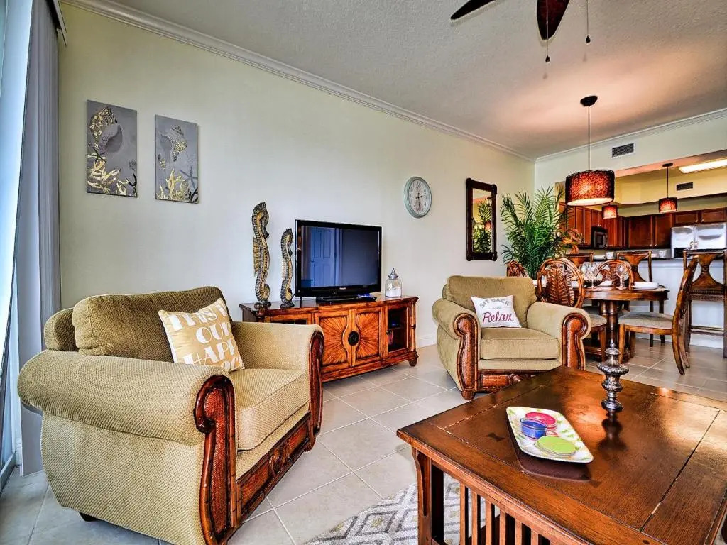 Bay Harbor 303