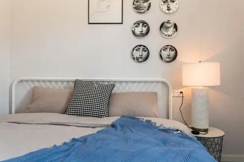Xi'an Beilin·Yongning Gate· Locals Apartment 00140400