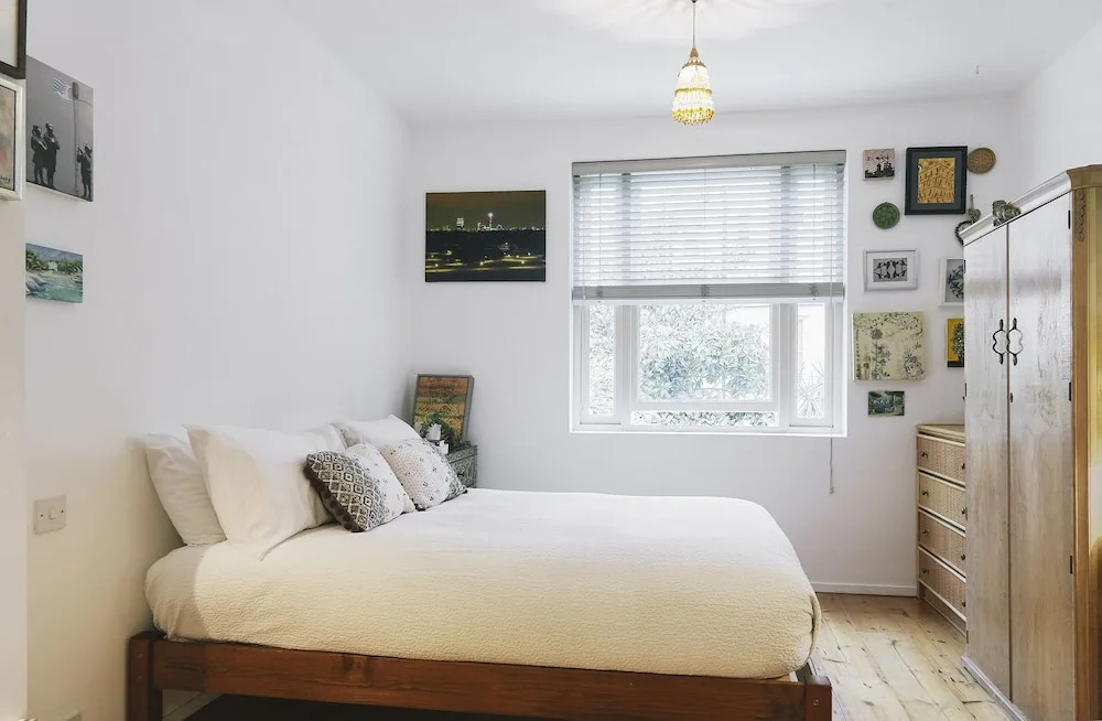 Primrose Hill Mews