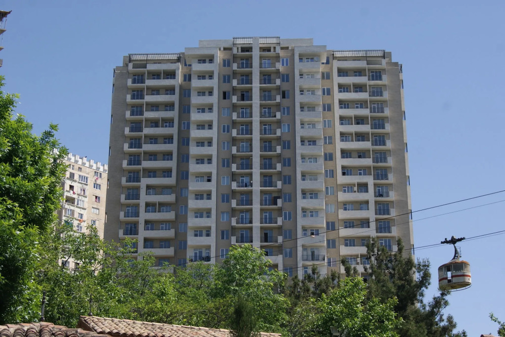Vazi Aparthotel