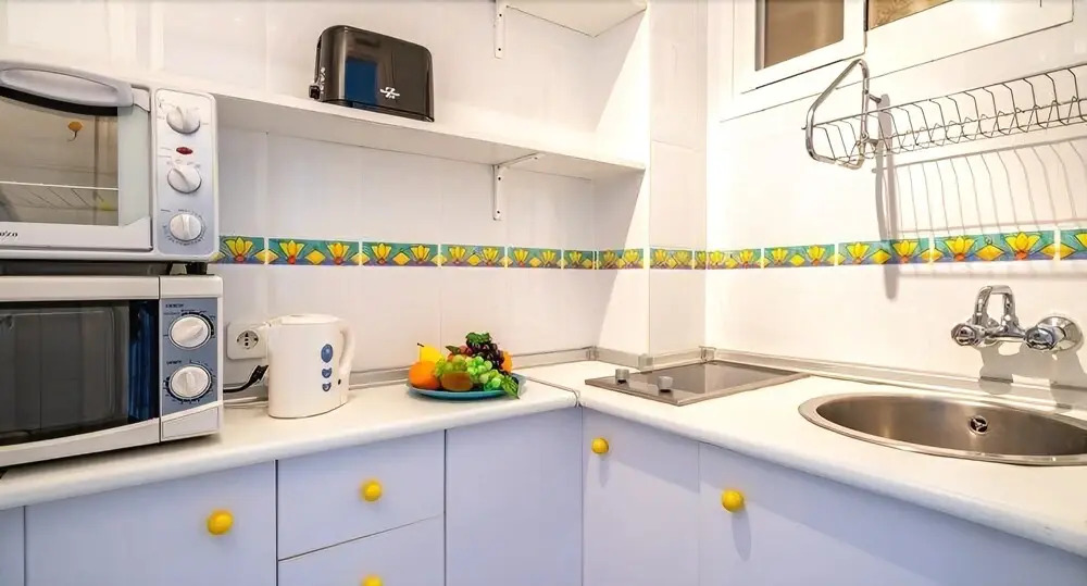 Lovely Studio with Sea View Ref 57
