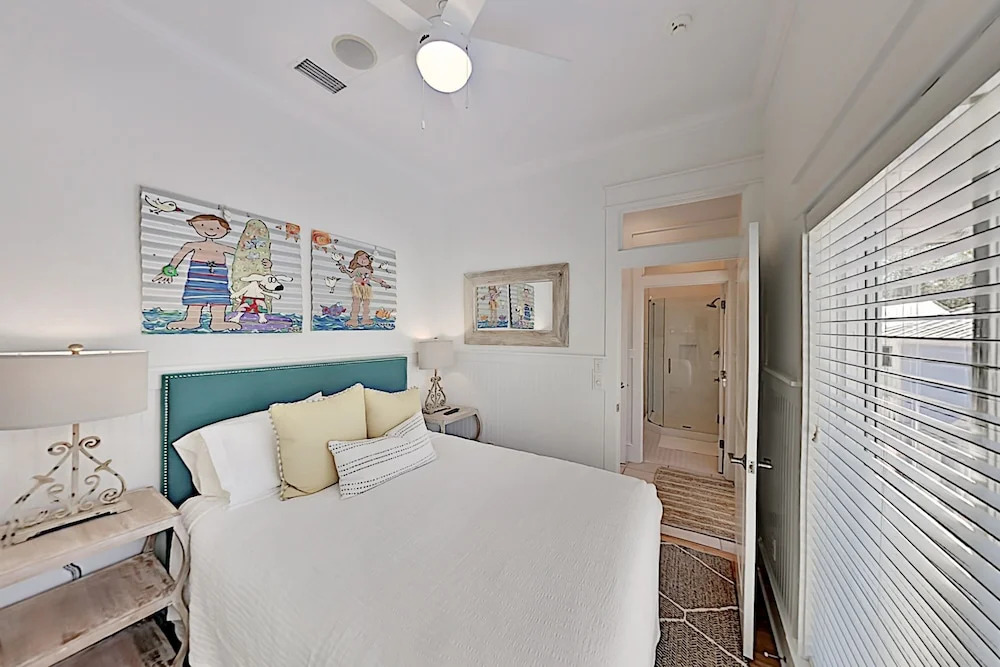 Boogie Board Inn 4 Bedrooms 4 Bathrooms Home
