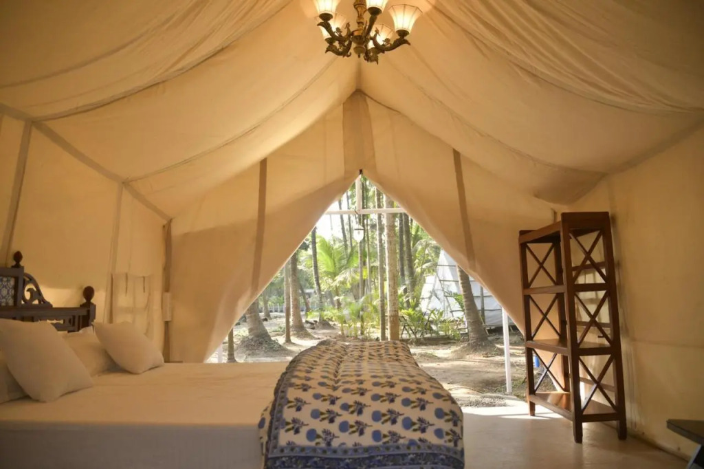 Moonstone Hammock Alibaug