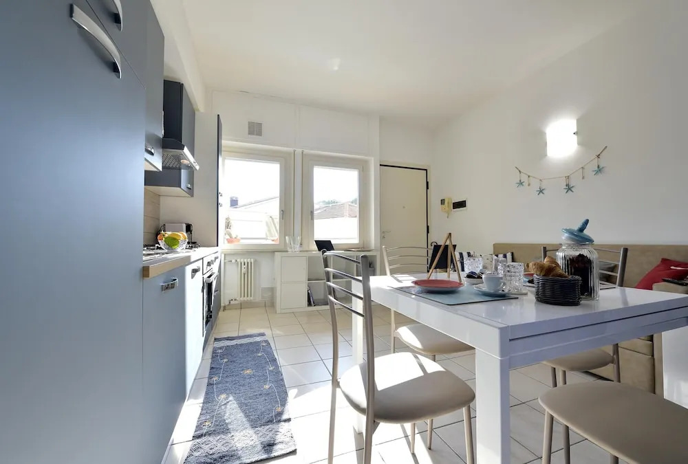 Purpo in Cattolica With 1 Bedrooms and 1 Bathrooms