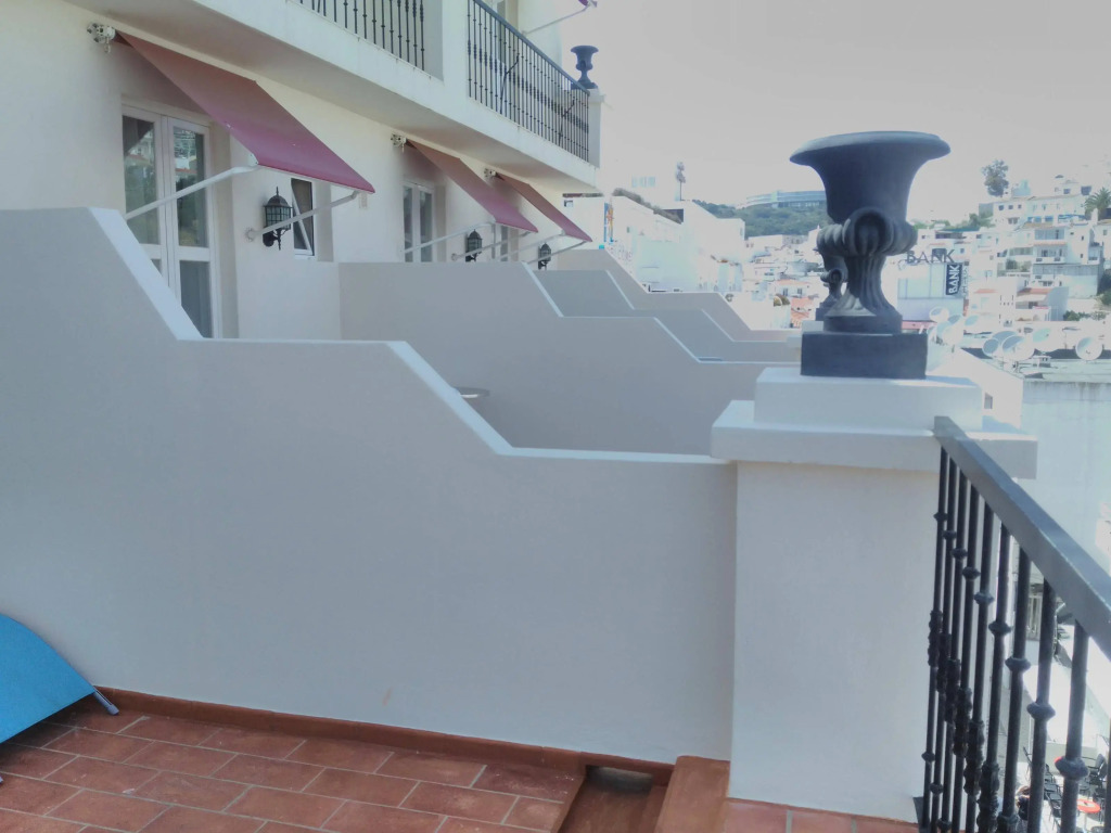 Albufeira Beach Hotel by Kavia