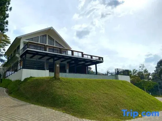 Tebing View Glamping, Azana Hotels Collection