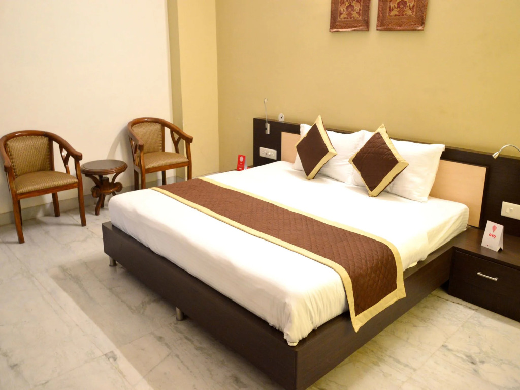 OYO 7363 Hotel N71 Rooms & Banquets