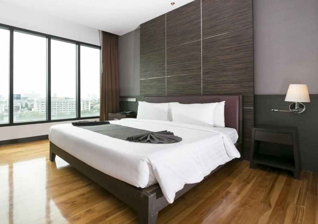 Lumen Bangkok Srinakarin