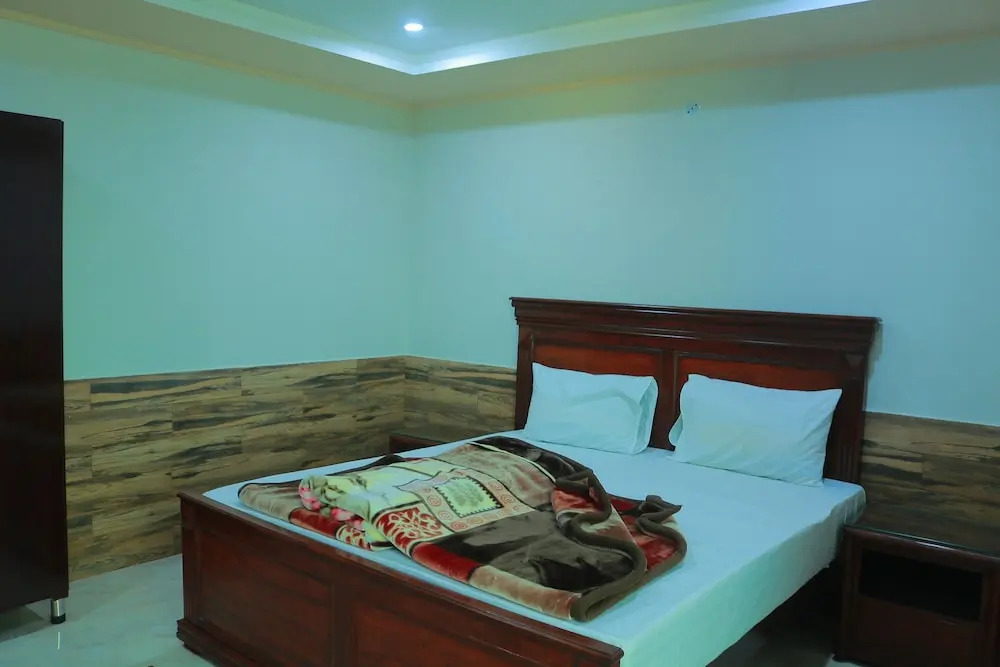 Lords Hotel Murree