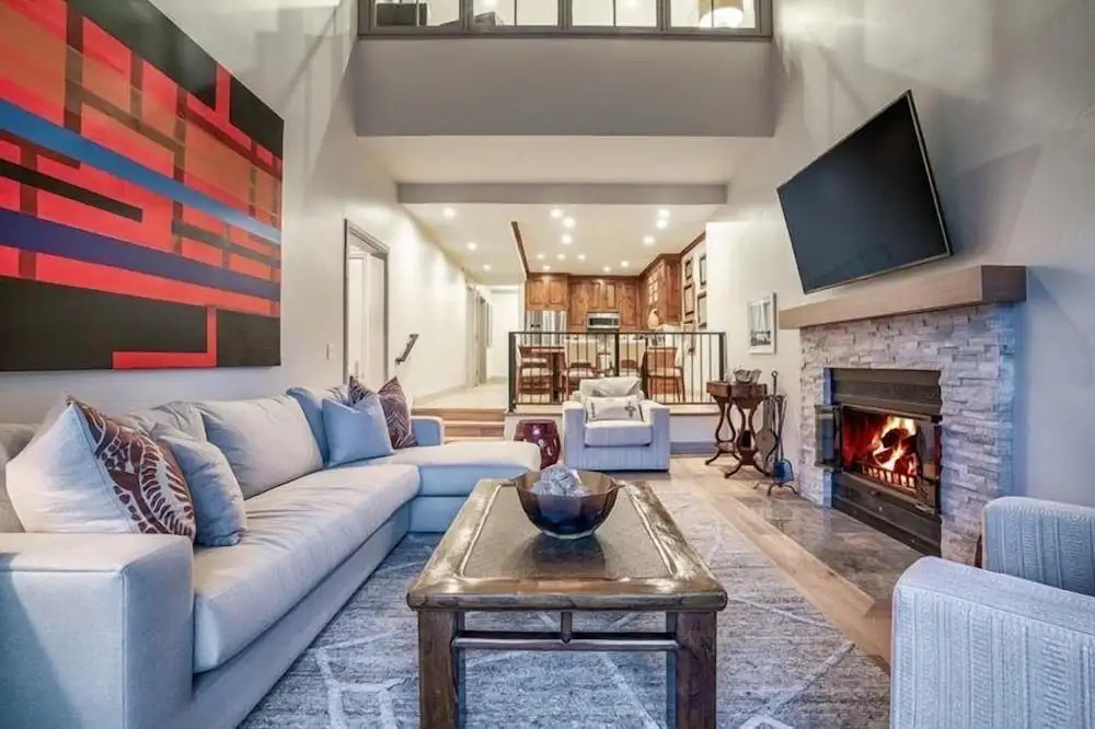 Contemporary 3 Bedroom Ski In, Ski Out Condo in the Heart of Beaver Creek Village