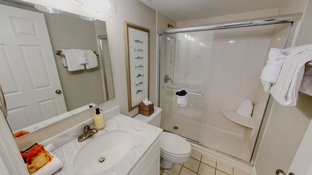 Shoreline Towers 2021 3 Bedroom Condo