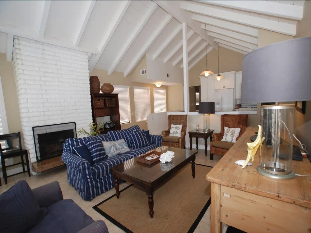 3112 W Ocean Front B Moob 4 Bedroom Duplex