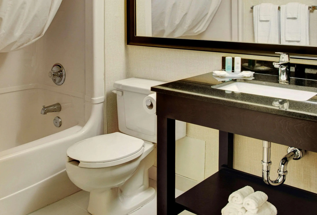 Comfort Inn Drummondville - Highway 20