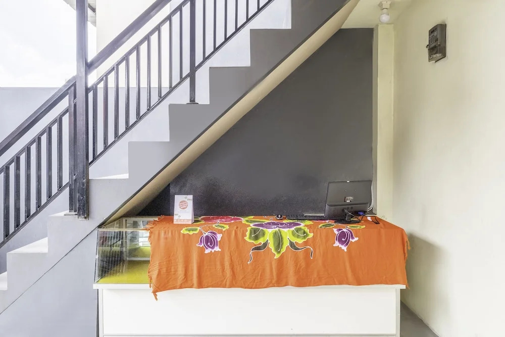 OYO 2381 Nabila Residence Syariah