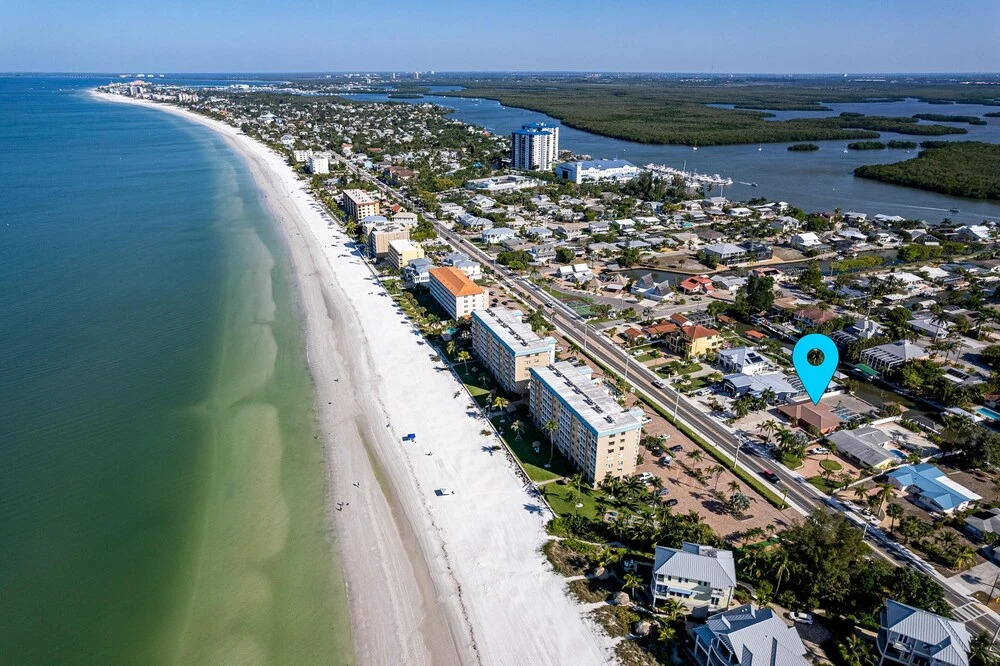 5147 Estero Blvd Gone Coastal by Coastal Vacation Properties