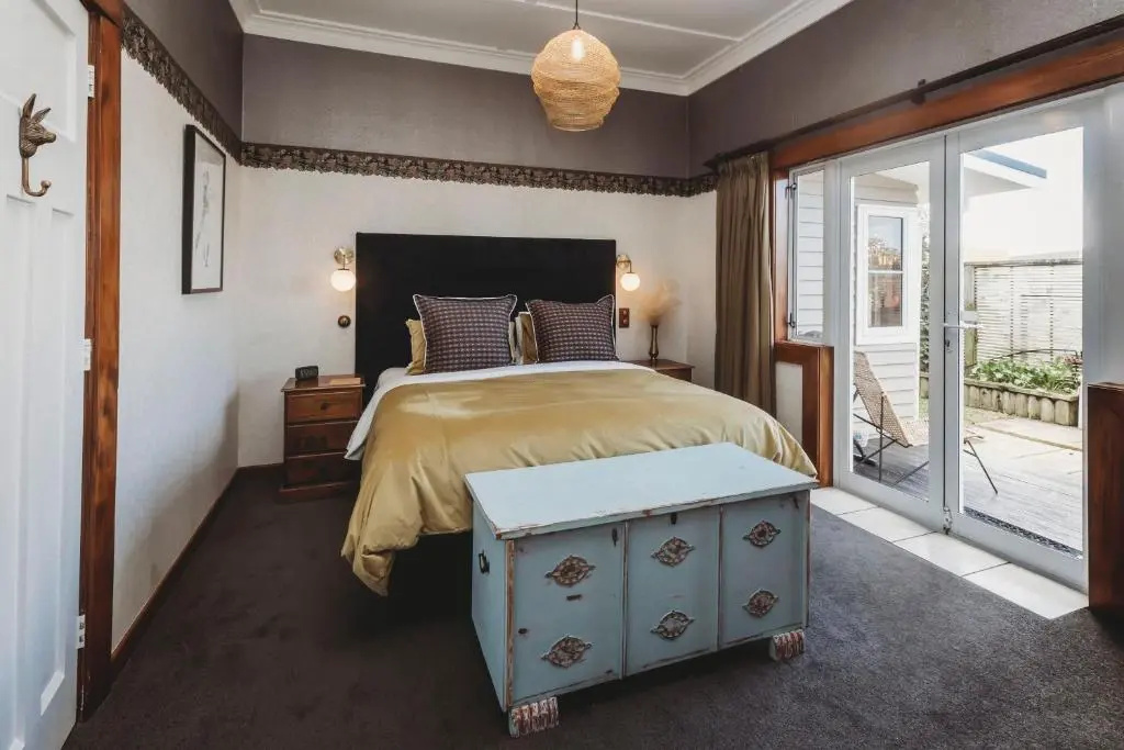 Timata Ora - 7BR family home in prime location