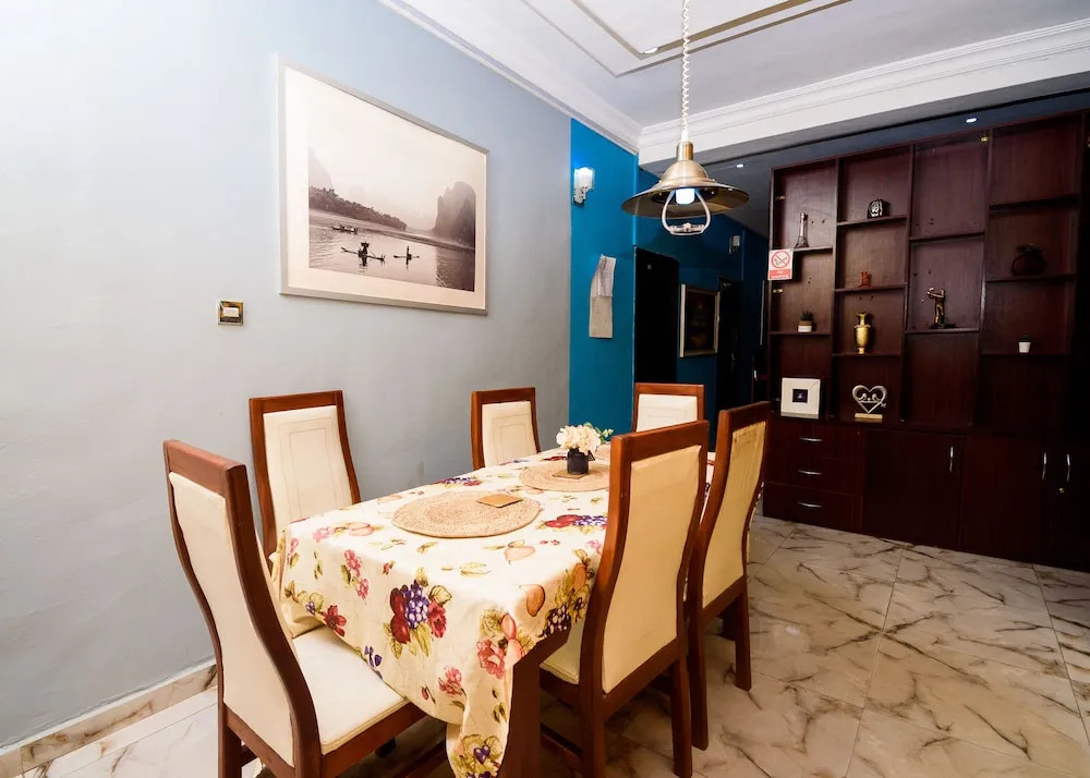 D'TAVERN Apartments