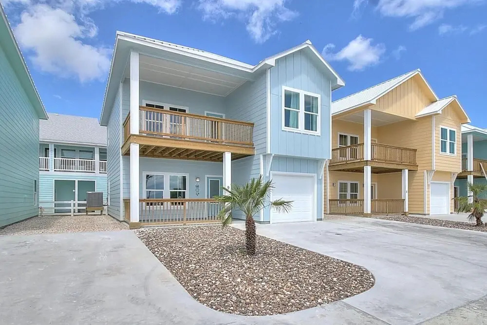 Copano Sunset #9 3 Bedroom Home by Redawning