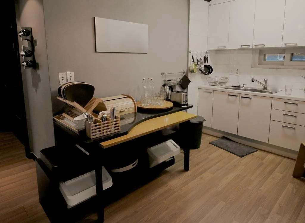 Paul's Guesthouse - Hostel