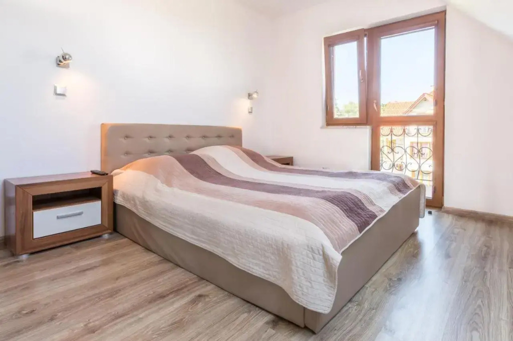 Amelia - domki drewniane, apartamenty & pokoje na wynajem