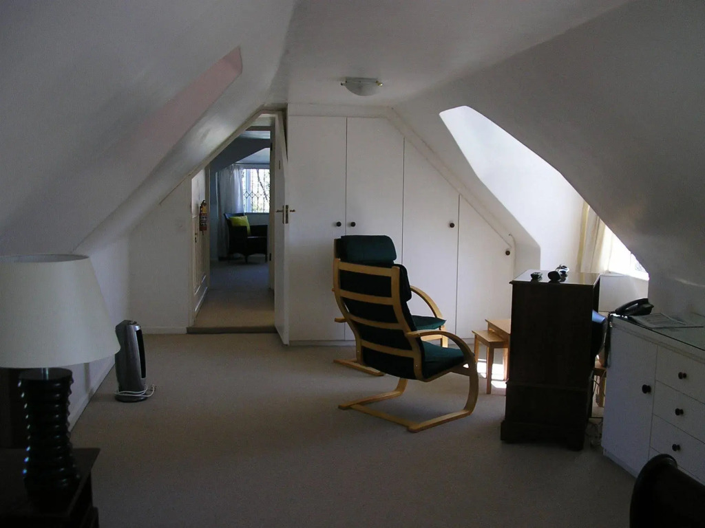 Lagoon Lodge