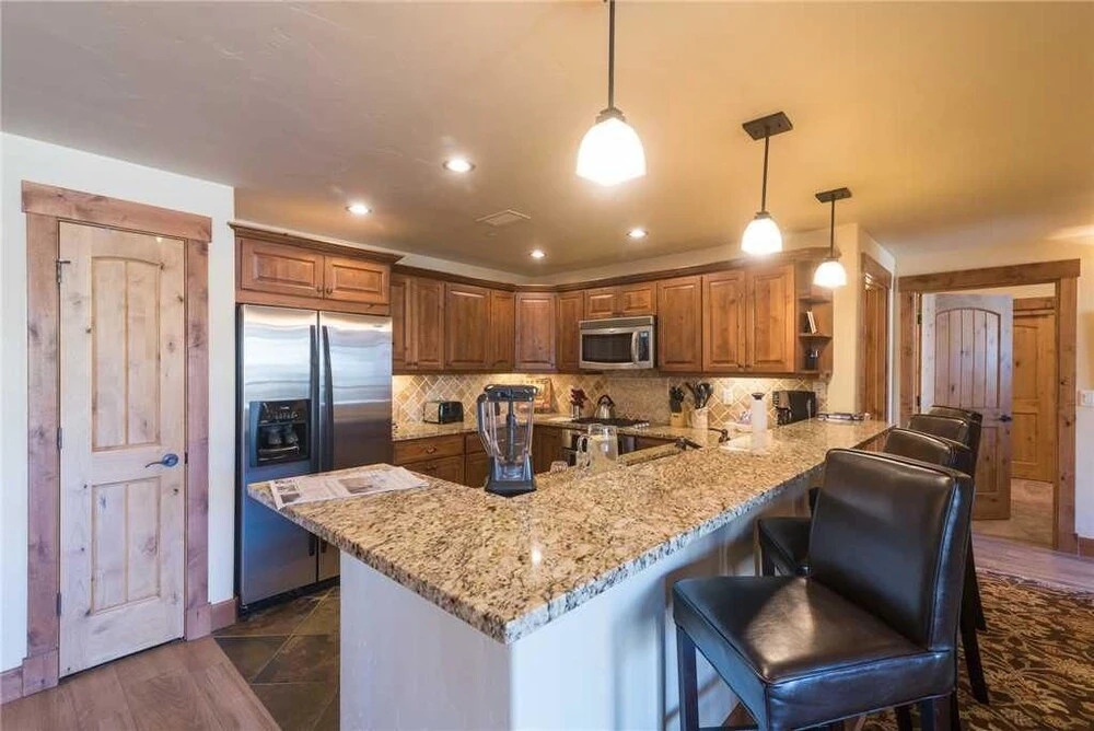 5307 Emerald Lodge, Trappeur's Crossing Apartment 4