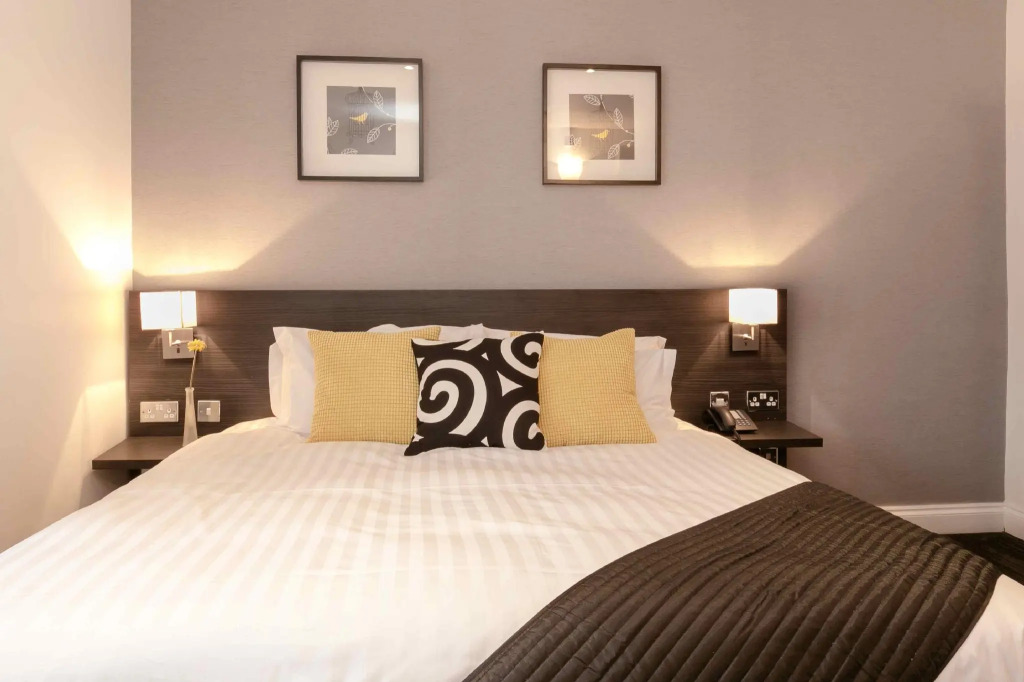Croft Court Hotel