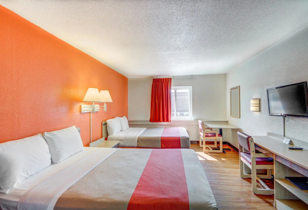 Motel 6-Wichita, KS