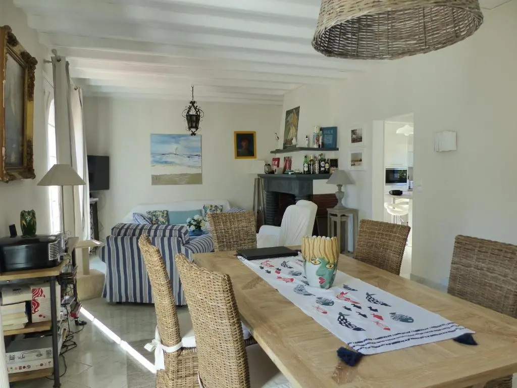Villa Gustna Pour 8 Personnes