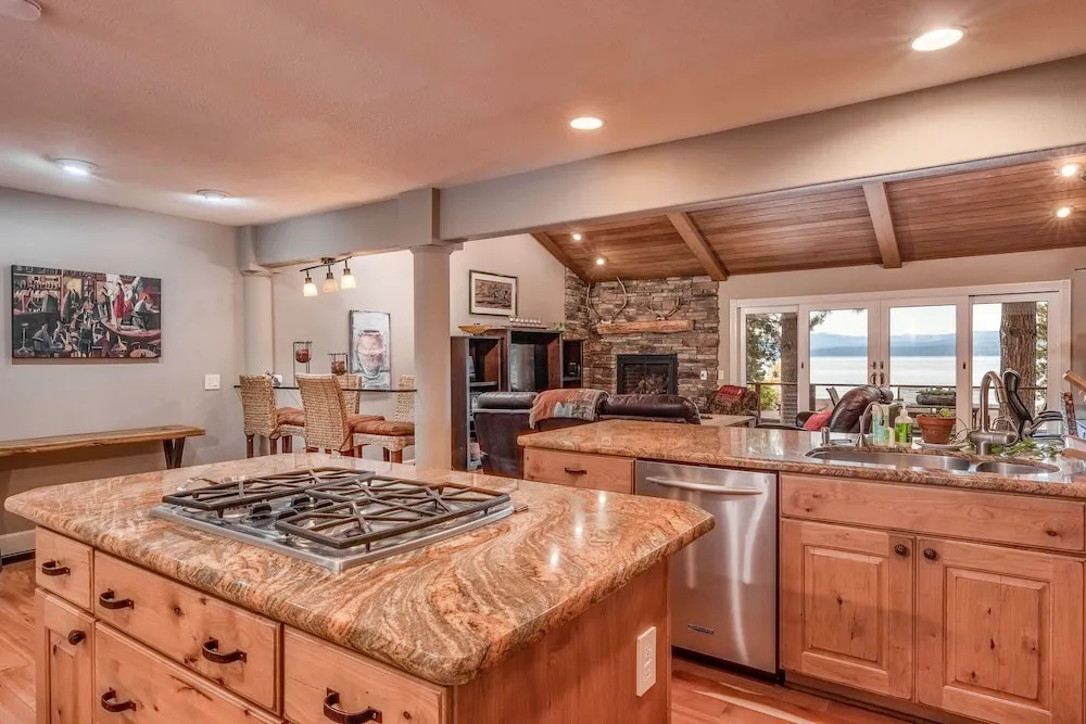 Lakeside Condo in Kings Beach by RedAwning