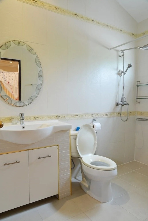 The Time Family 5 Bedroom Villa 92