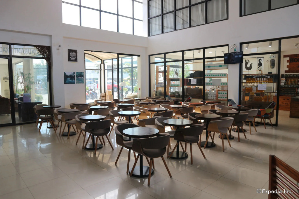 Discover Boracay Hotel