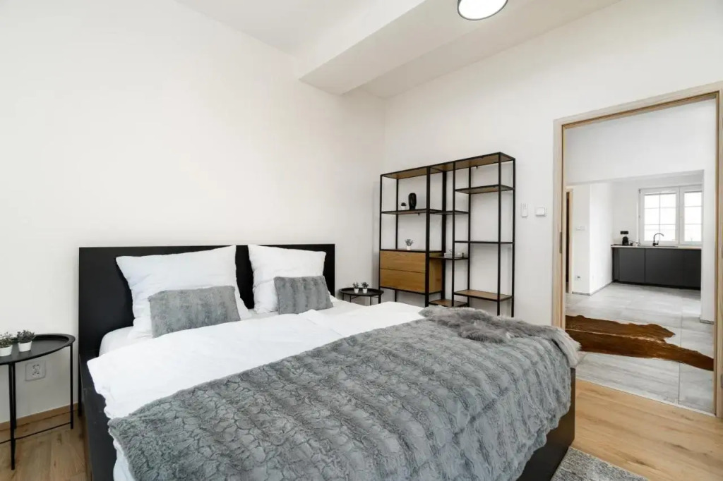 Spacious House 100m2 with Garden, Grill and Parking