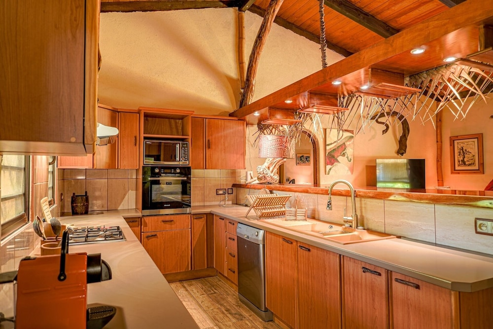 Villa Kerebel 2BR