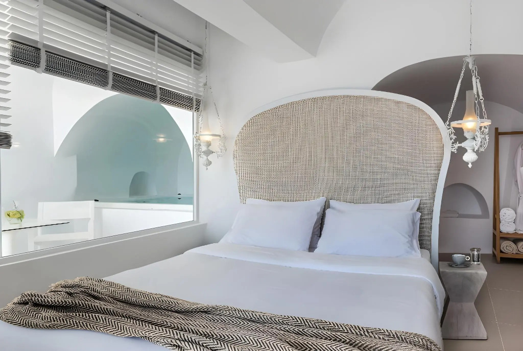 Nefeles Luxury Suites