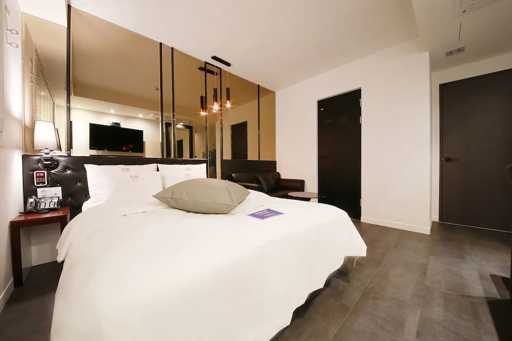 Hotel Yaja Yong In