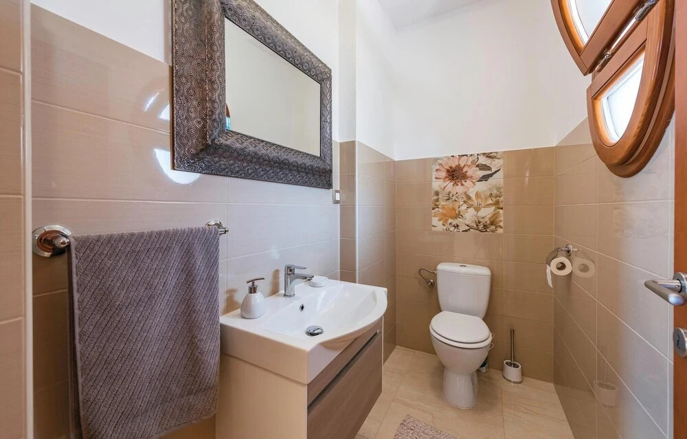 Stunning Home in Vabriga With Wifi and 3 Bedrooms