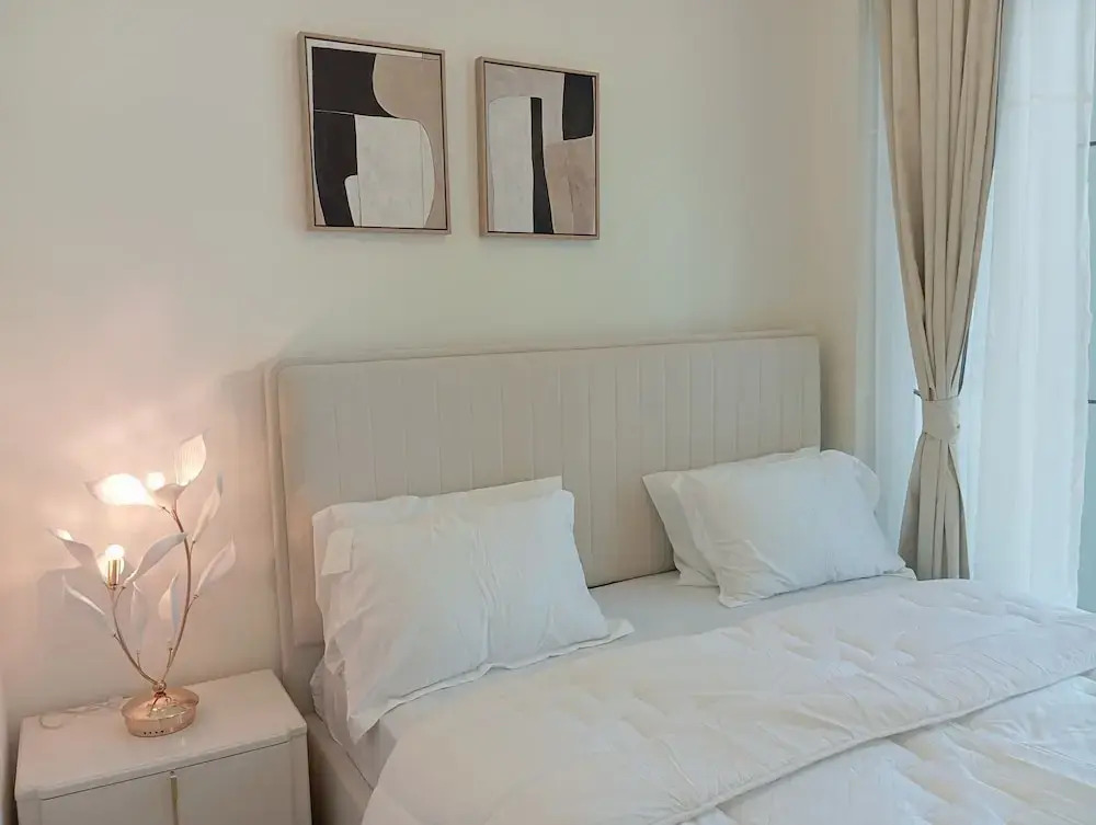 1BR with Creek View in Jaddaf by Bespoke